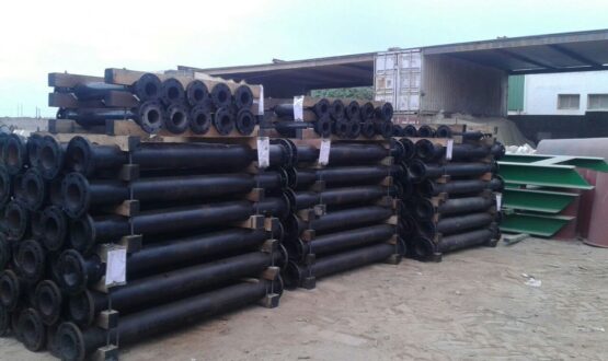 Flanged Pipes (Anticorrosion)